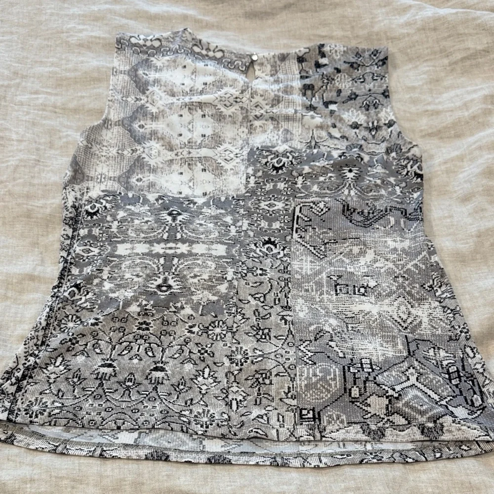 Calvin Klein Women's Gray Patterned Top -M - Picture 6 of 6